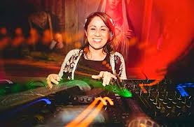 Dj Amanda J